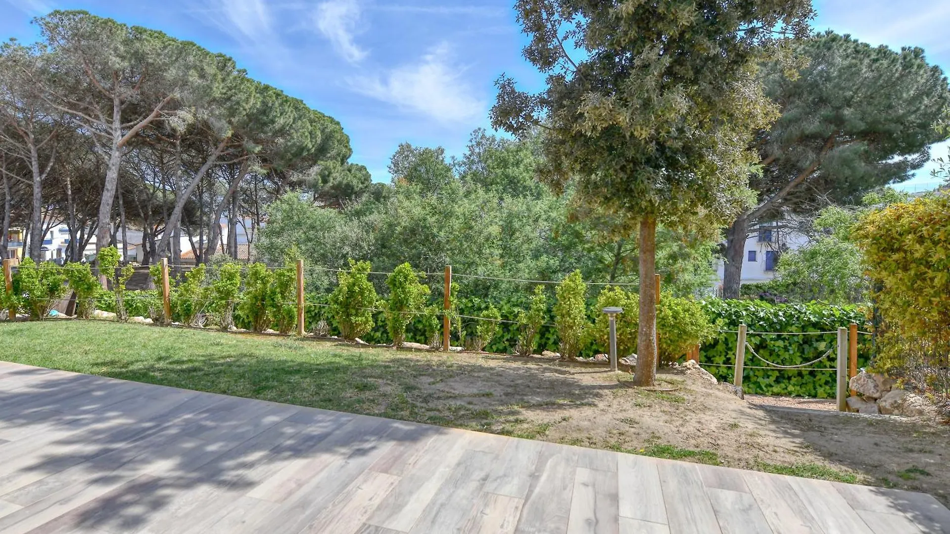 公寓 Luxury Central Apartments, Illa Blanca, Calella 卡莱利亚德帕拉弗鲁赫尔 西班牙