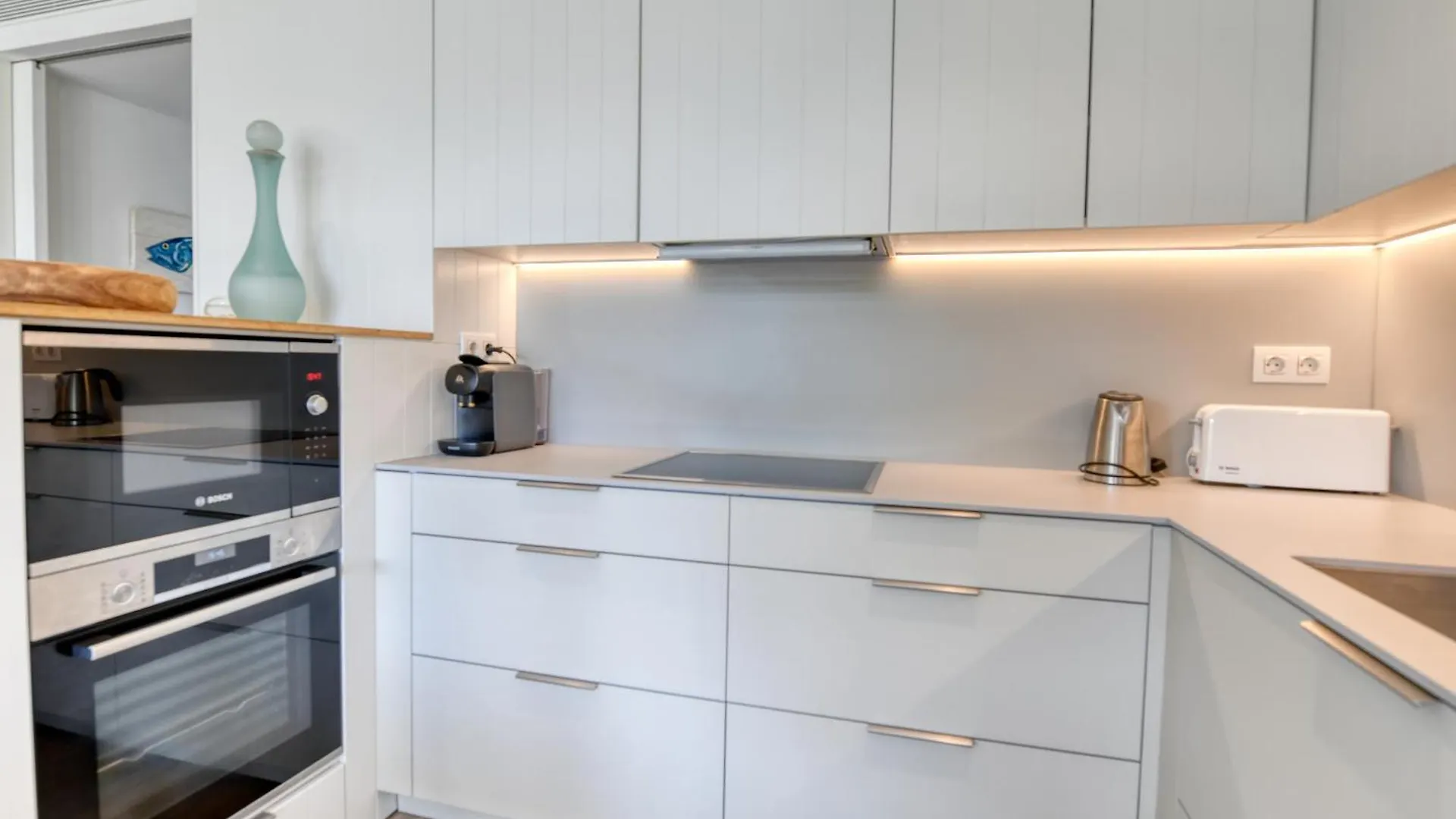 Luxury Central Apartments, Illa Blanca, Calella 卡莱利亚德帕拉弗鲁赫尔 公寓